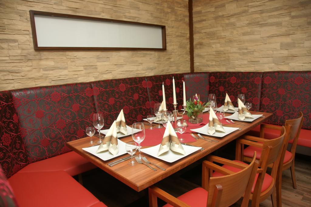 Hotel Krone Haigerloch ภายนอก รูปภาพ